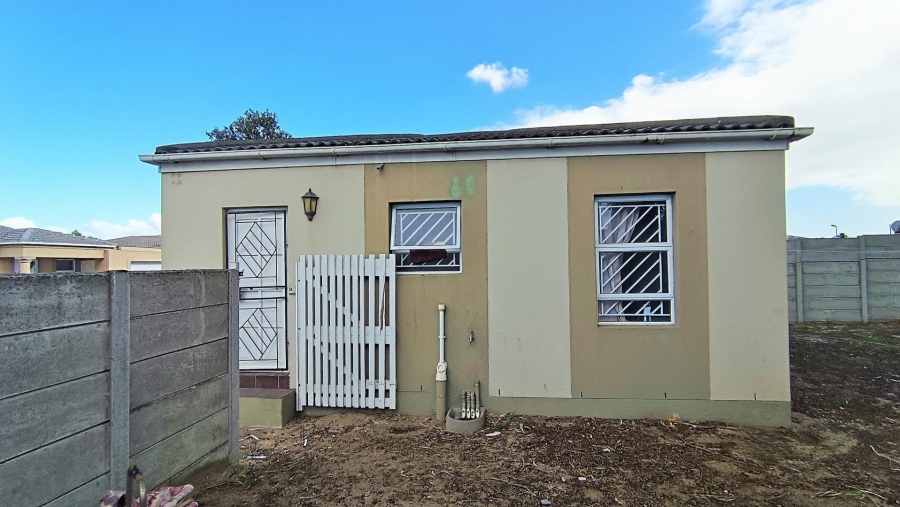 2 Bedroom Property for Sale in The Connifers Western Cape